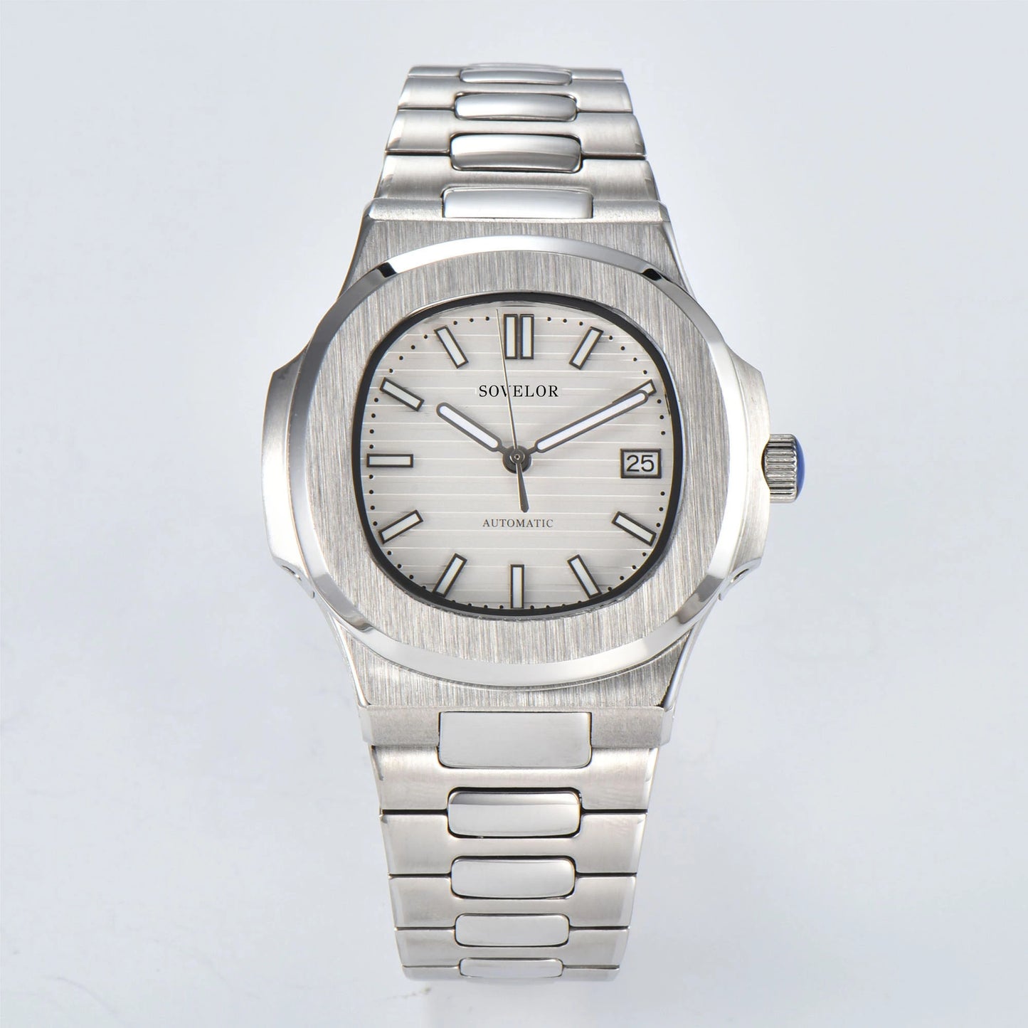 Custom Nautilus style Seiko mod watch, classic white dial with stainless steel bracelet, NH35 automatic movement